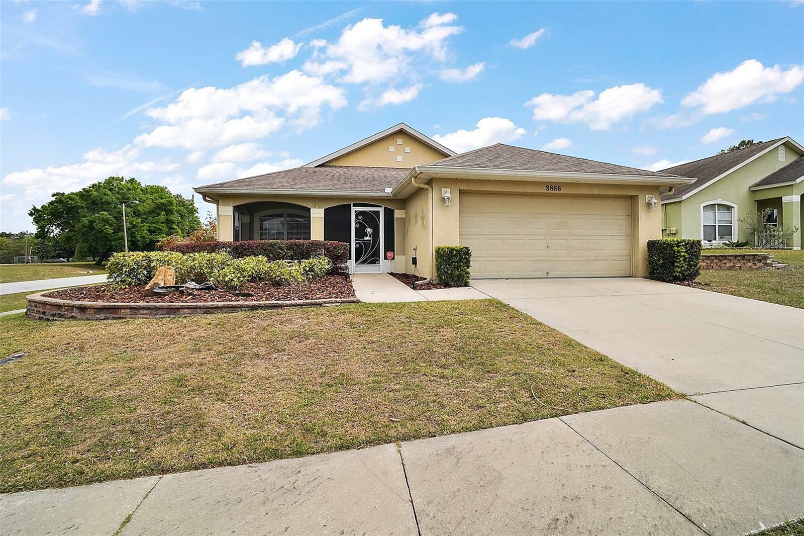Property Photo: 3866 Bayshore Circle FL 32778