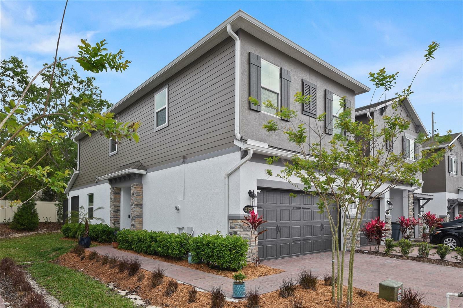 Property Photo: 3173 Riverboat Way FL 32765