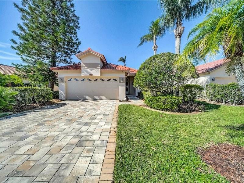Property Photo: 1290 Dartford Drive FL 34688