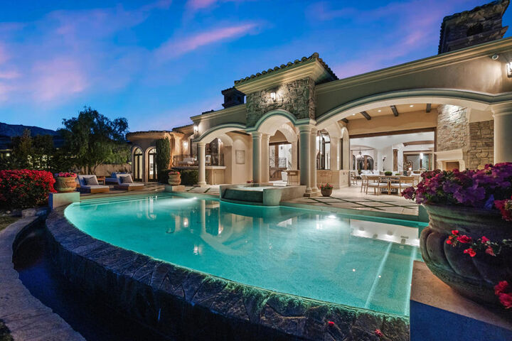 Property Photo:  49981 Ridge View Way  CA 92260 