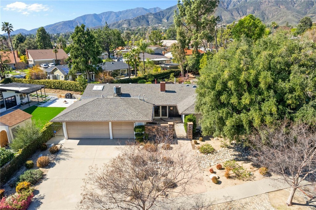 Property Photo:  2359 N 4th Avenue  CA 91784 