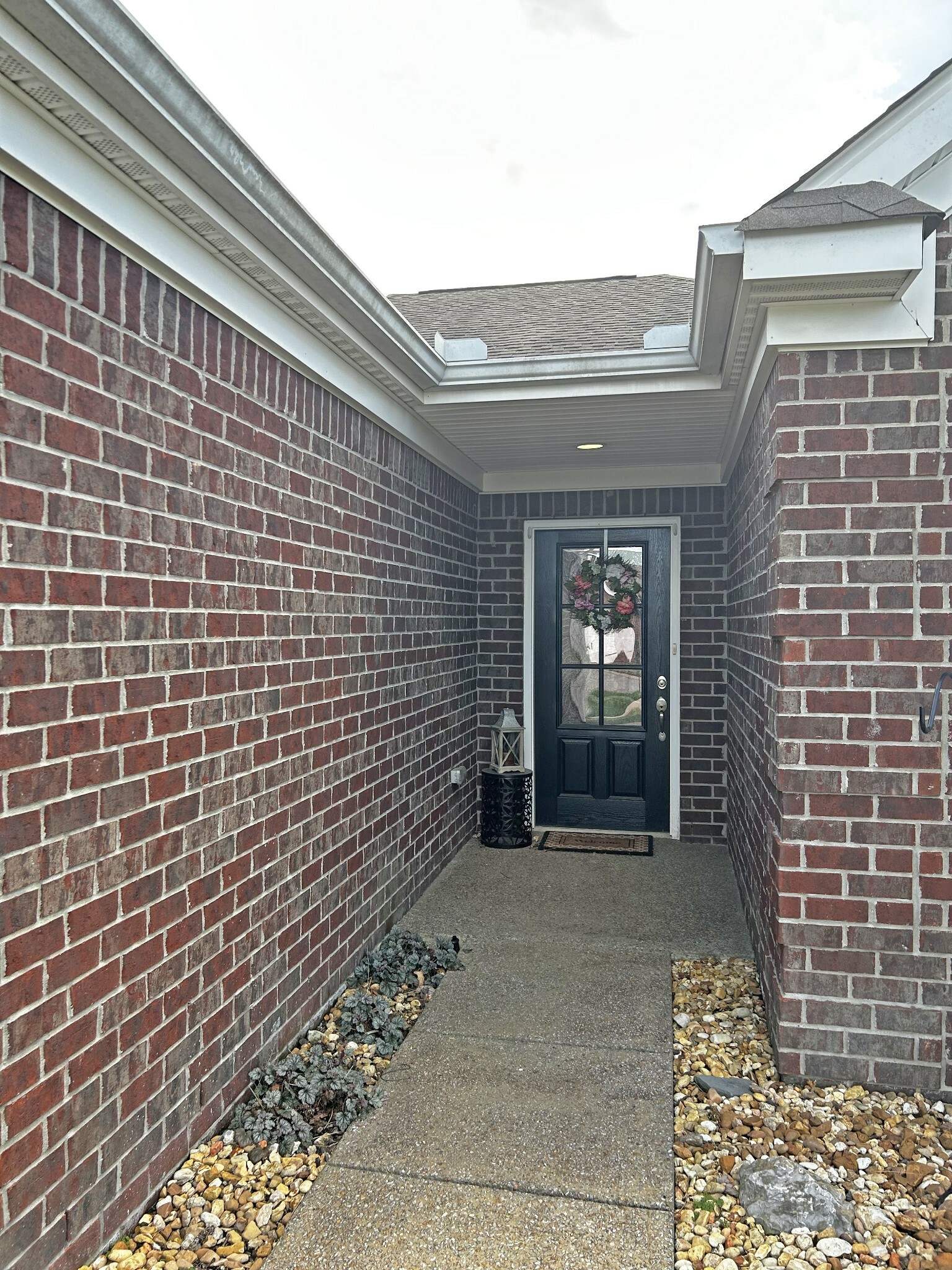 Property Photo: 1075 Campbell Ave TN 37066