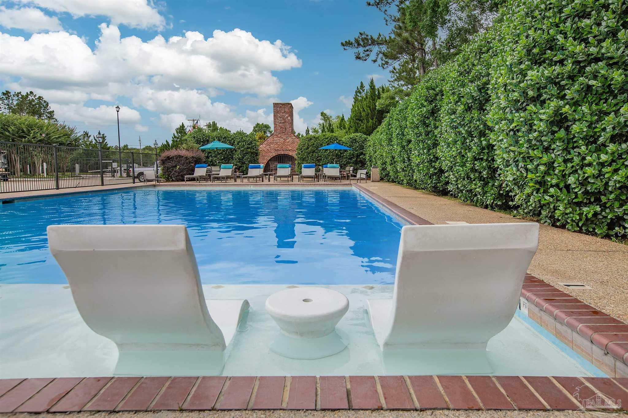 Property Photo: 4097 Heart Pine Ln FL 32571