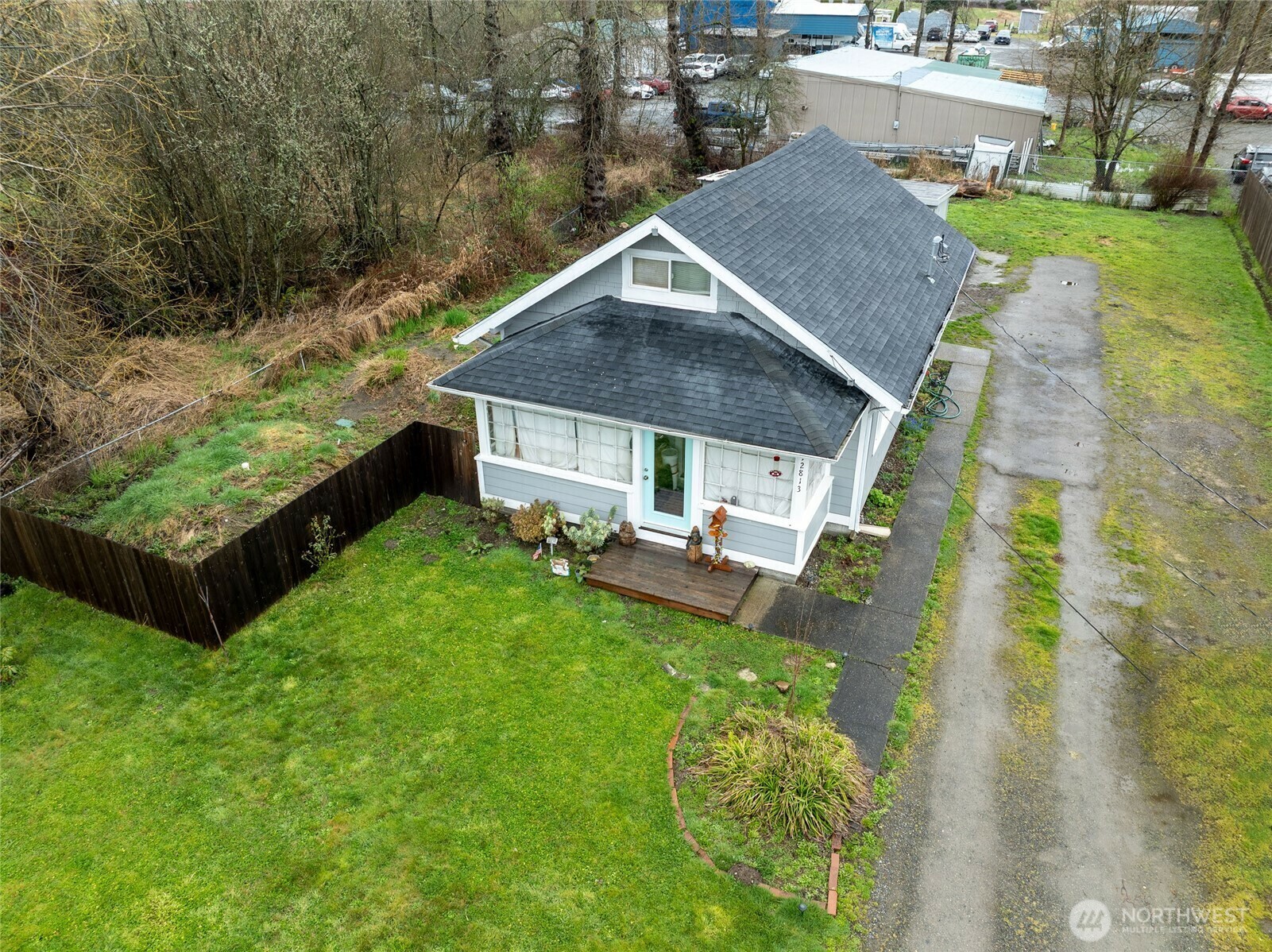 Property Photo: 12813 42nd Avenue E WA 98446