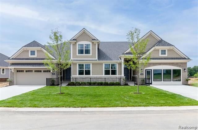 Property Photo:  3894 Chatham Place 98  MI 48114 