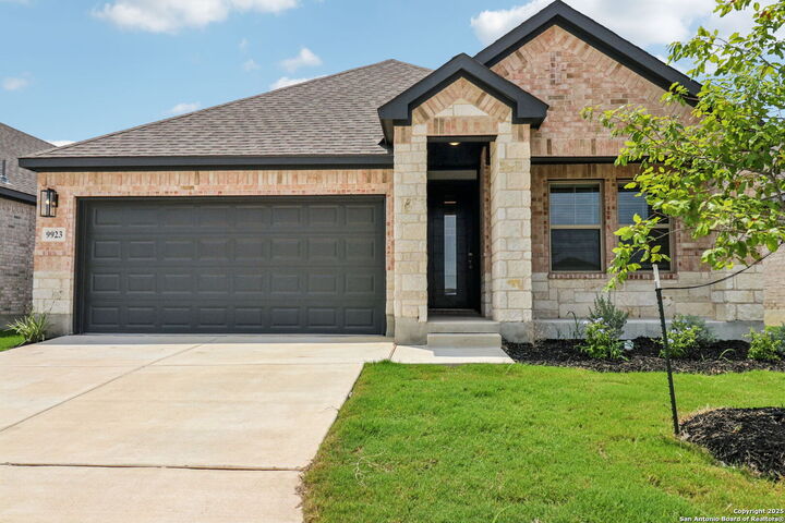 9923 Medicine Hat  San Antonio TX 78254 photo