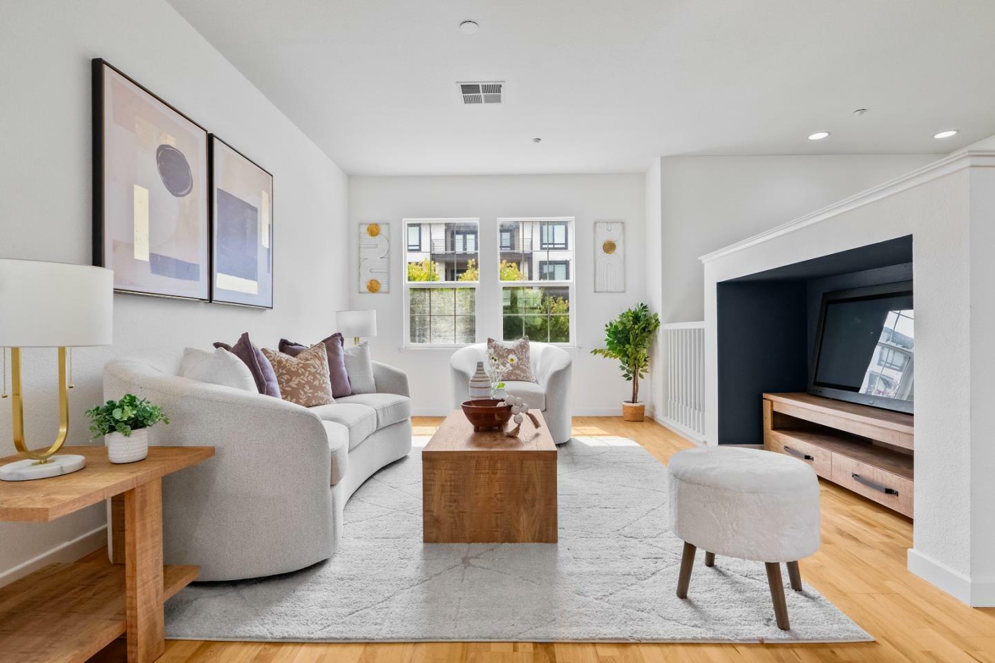 Property Photo: 582 Kiholo Terrace CA 94089