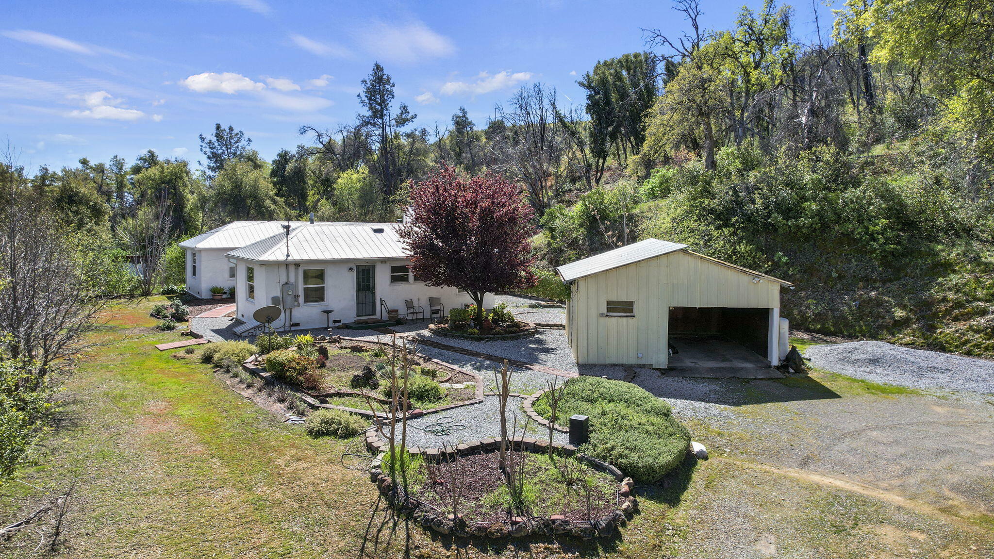 15253 Highway 299W  Shasta CA 96087 photo