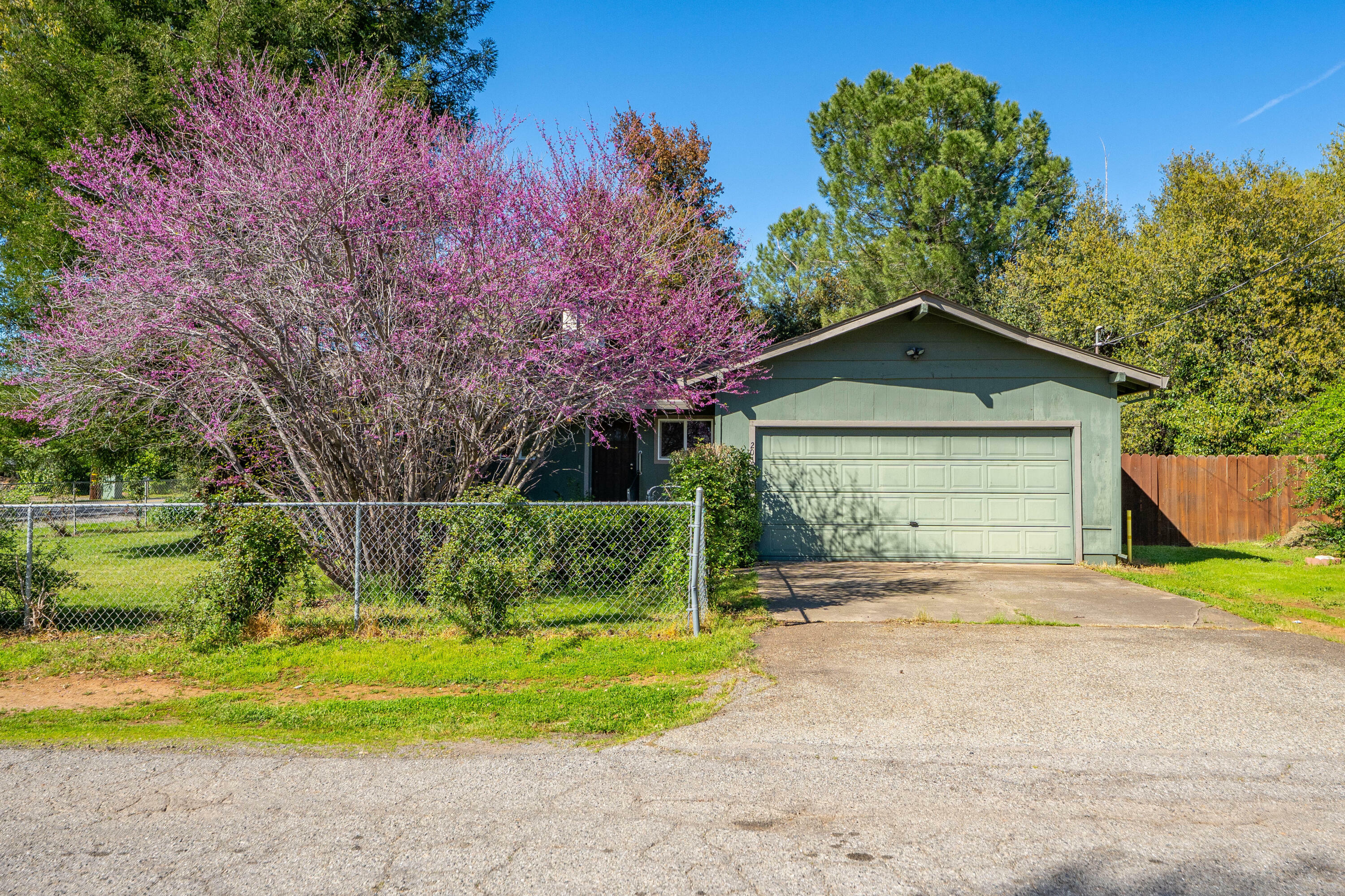 20510 Duryee Lane  Redding CA 96002 photo