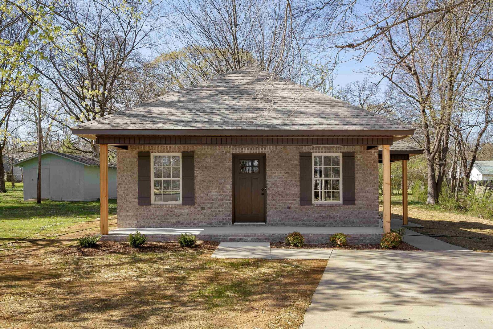 Property Photo:  388 Garfield Ave  AL 35630 - FLORENCE 