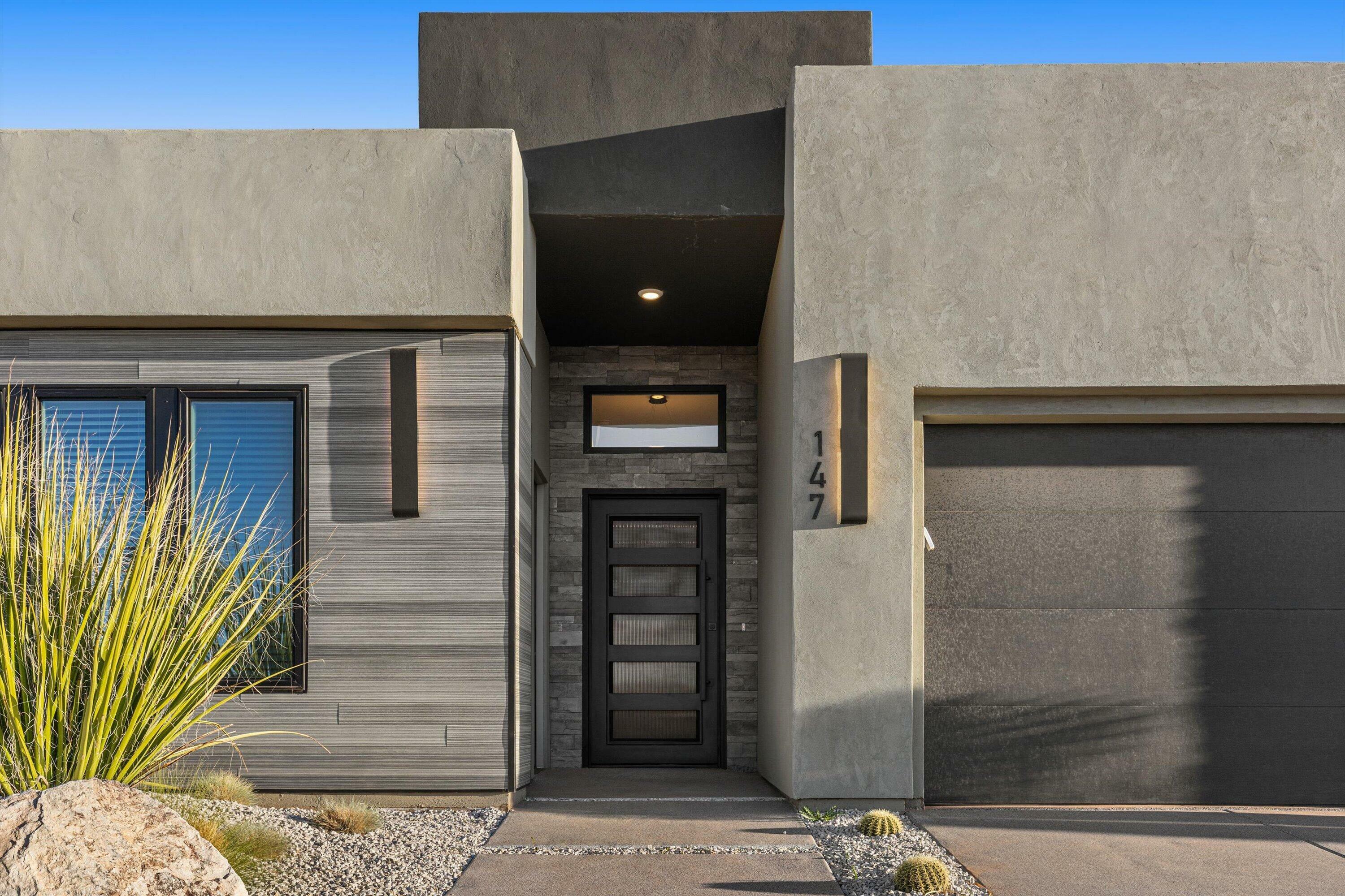 Property Photo: 147 E Terrace Ln UT 84738