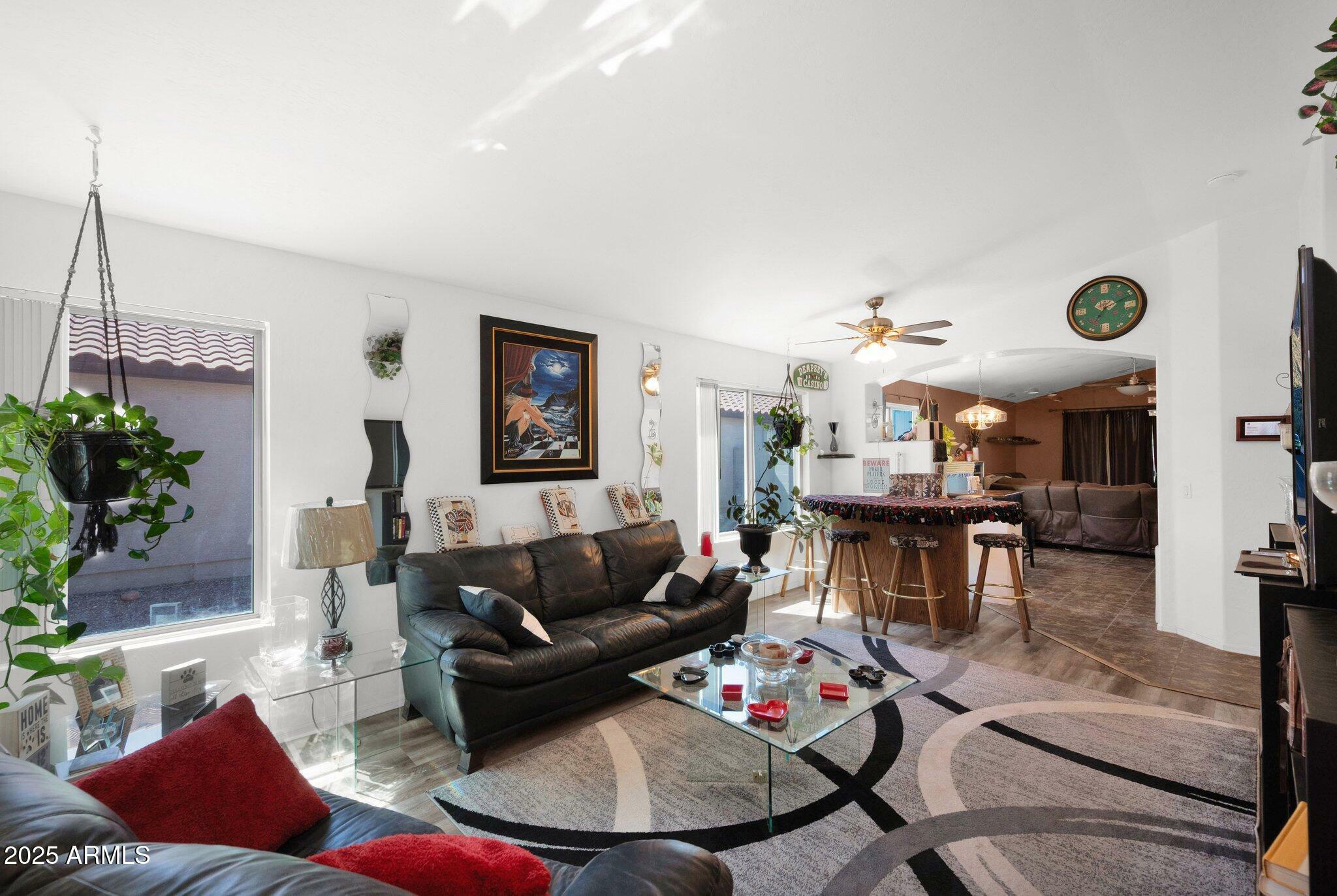 Property Photo: 5424 S 15th Street AZ 85040