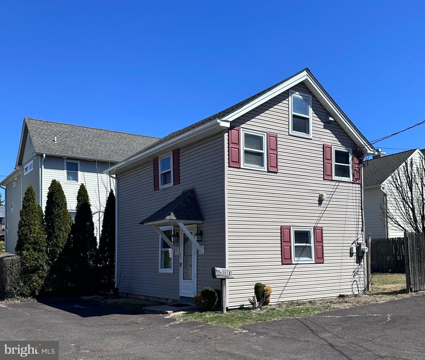 Property Photo: 201 N Hamilton Street A PA 18901