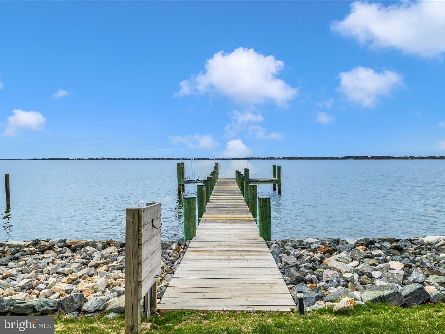 Property Photo: 1622 Bayside Drive MD 21619
