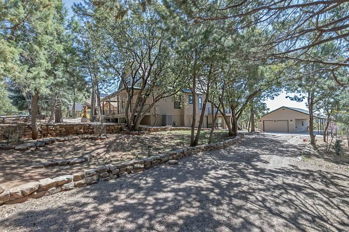 Property Photo: 6207 W Hidden Pines Loop AZ 85544
