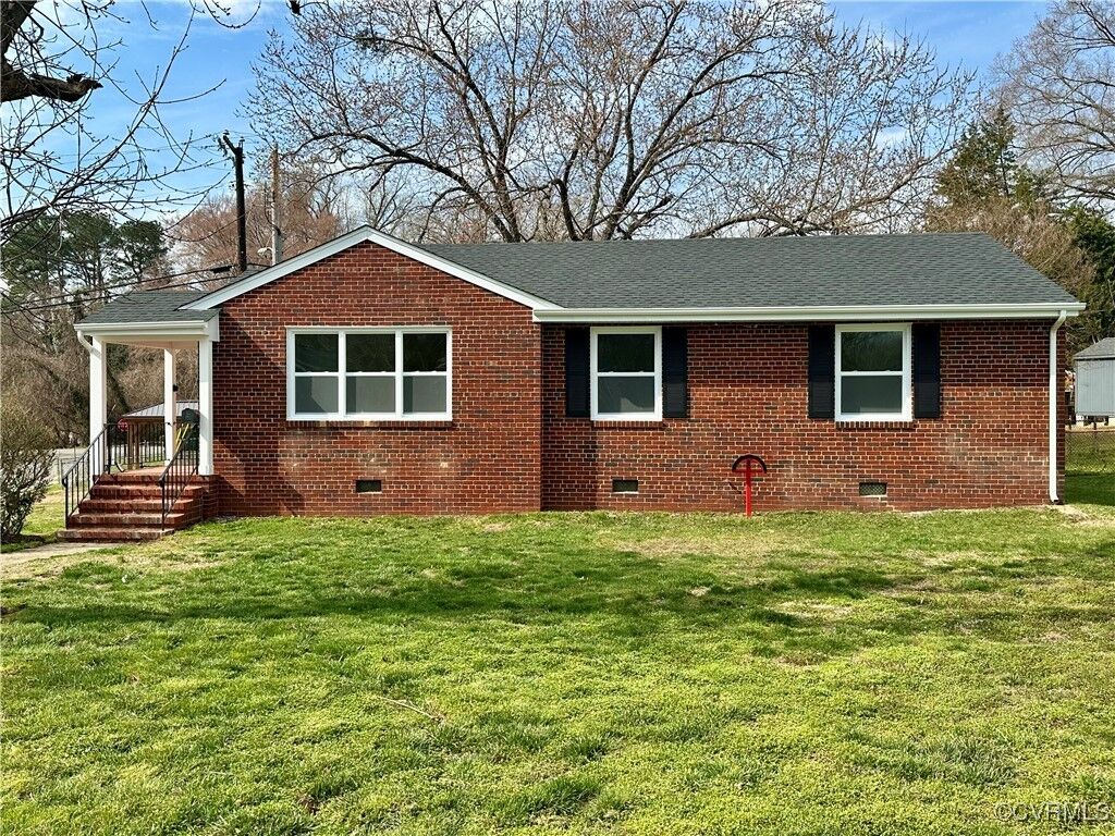 Property Photo:  501 Wales Drive  VA 23075 