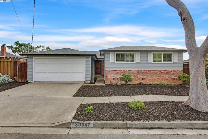 30847 Prestwick Ave  Hayward CA 94544 photo