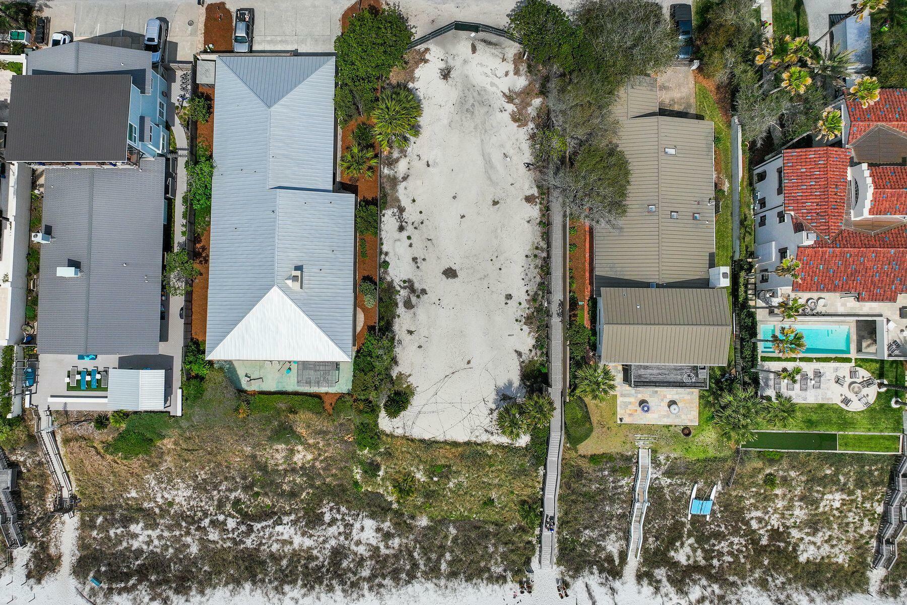Property Photo: 2554 E County Highway 30A FL 32459