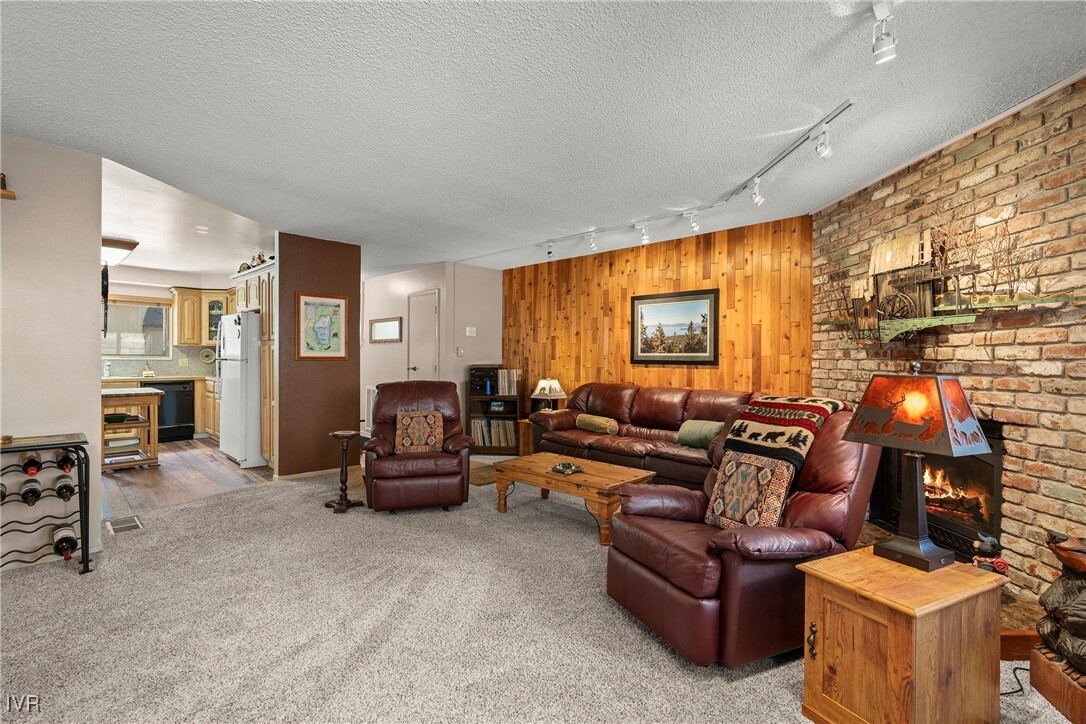 Property Photo: 321 Ski Way 24 NV 89451