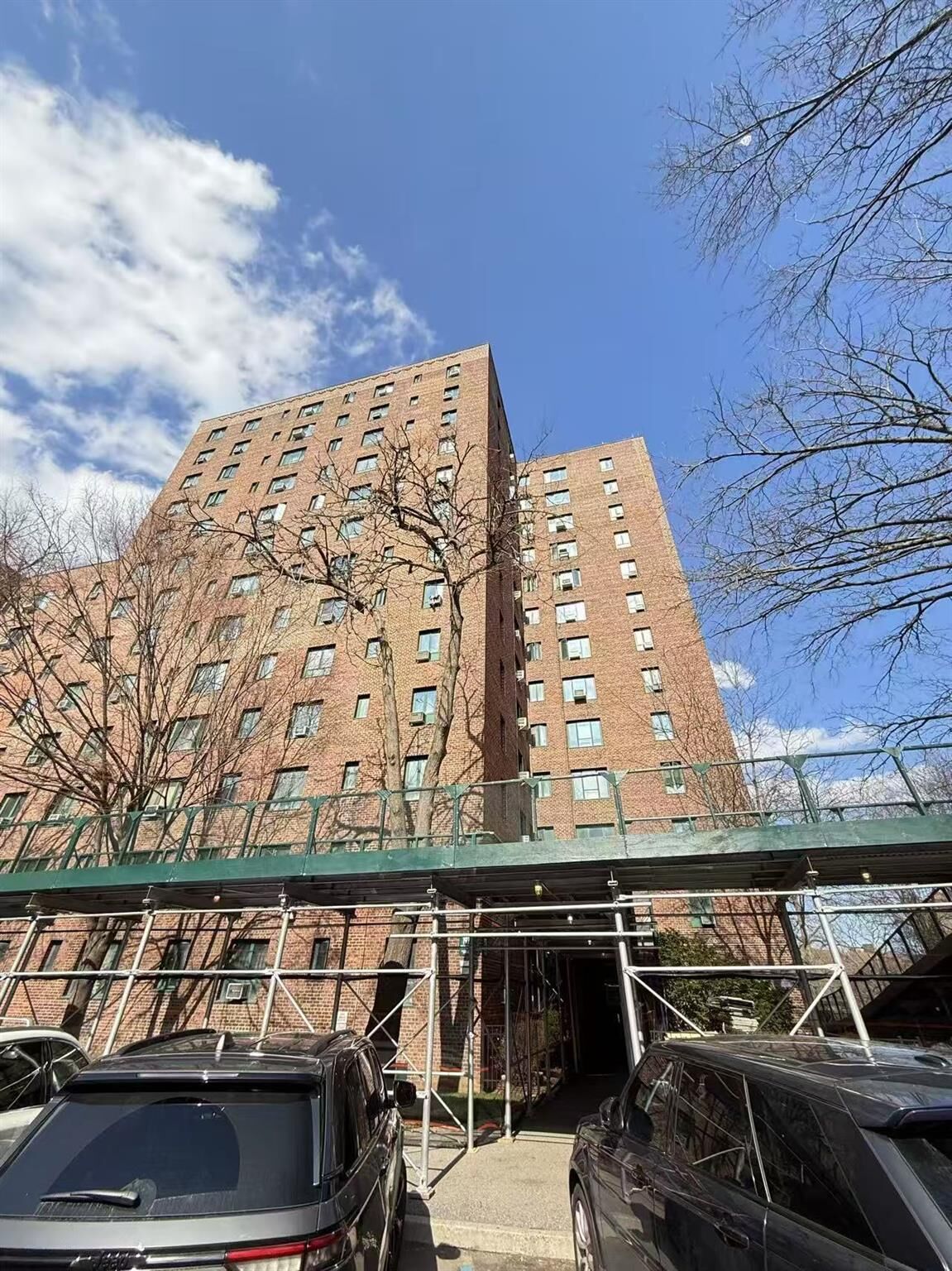 Property Photo: 1970 E Tremont Avenue 5G NY 10462