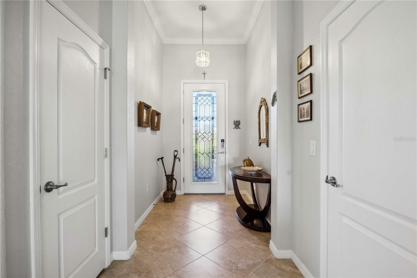 Property Photo: 10008 Carnoustie Place FL 34211