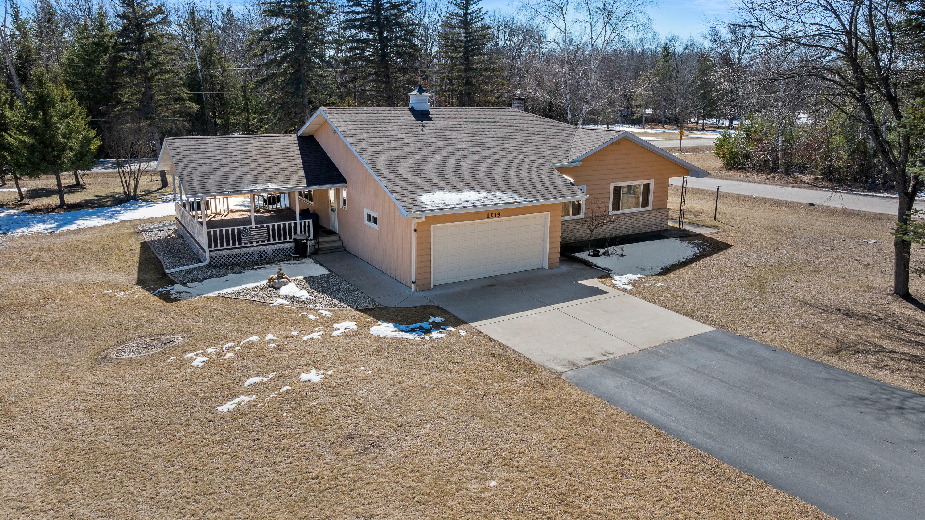 1219 1st Ave  Crivitz WI 54114 photo