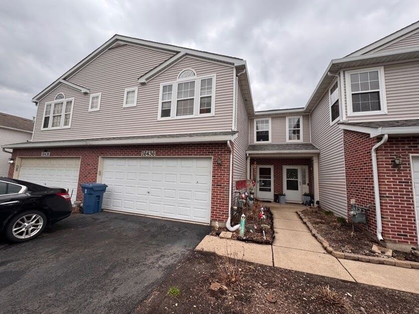 Property Photo: 16436 Club Court IL 60403
