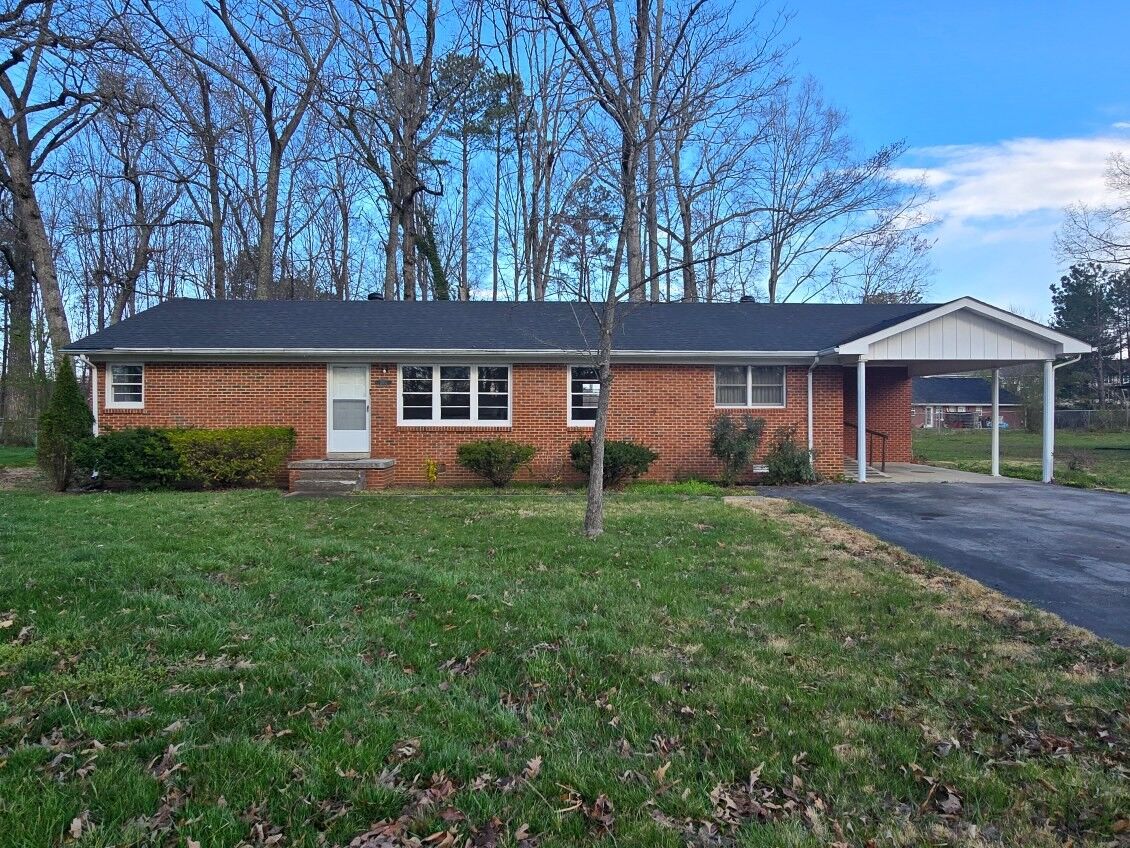 Property Photo:  204 Stillwood Dr  TN 37355 