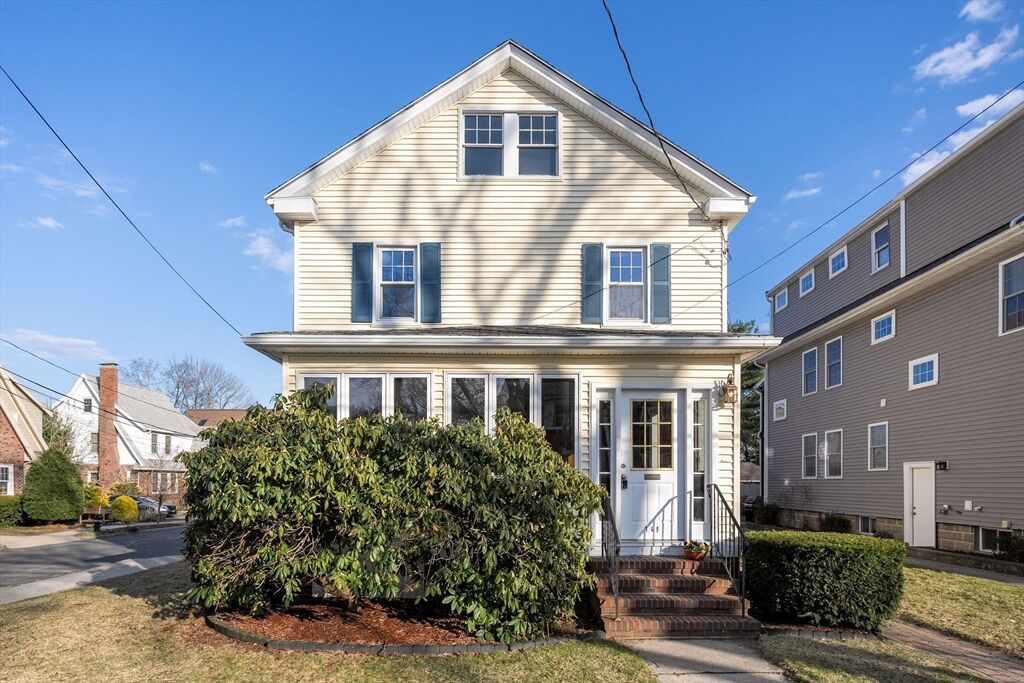 Property Photo: 149 Franklin St MA 02474