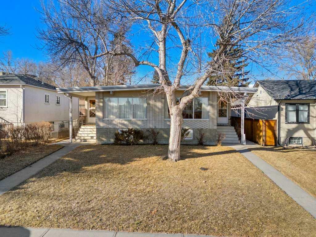 Property Photo: 118 &Amp 120 30 Avenue NW AB T2M 2M9