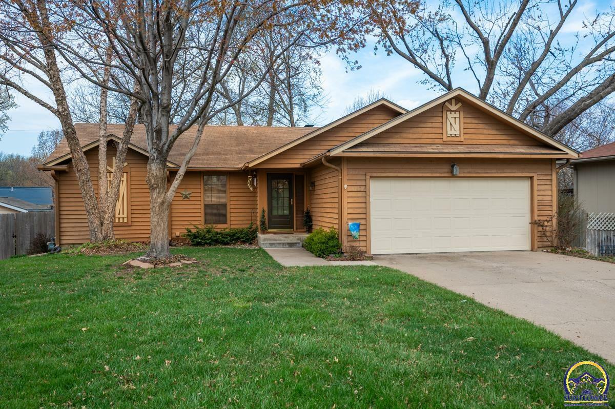 Property Photo: 3125 SW Belle Ave KS 66614