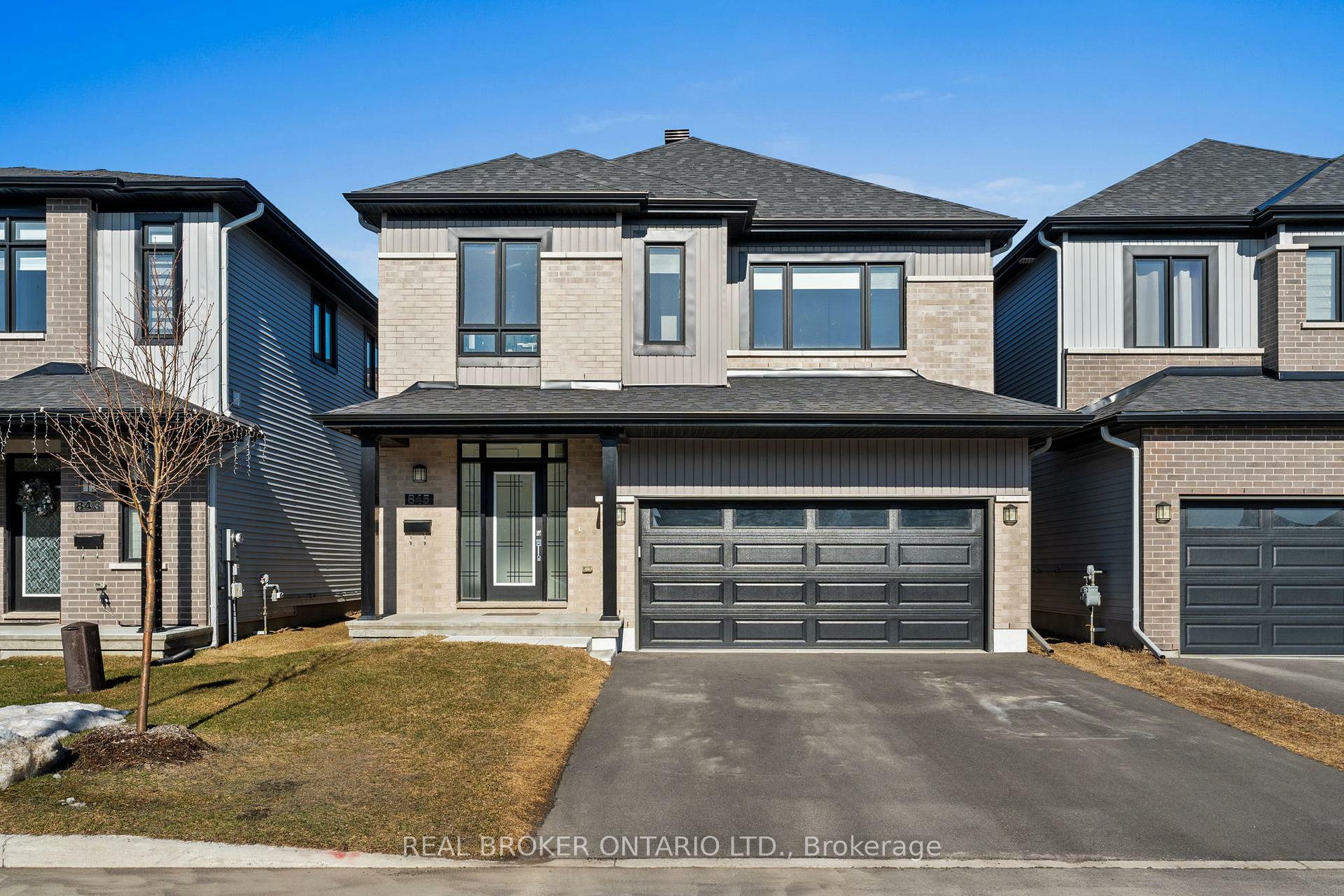 Property Photo: 845 Snap Hook Crescent ON K2J 6V7