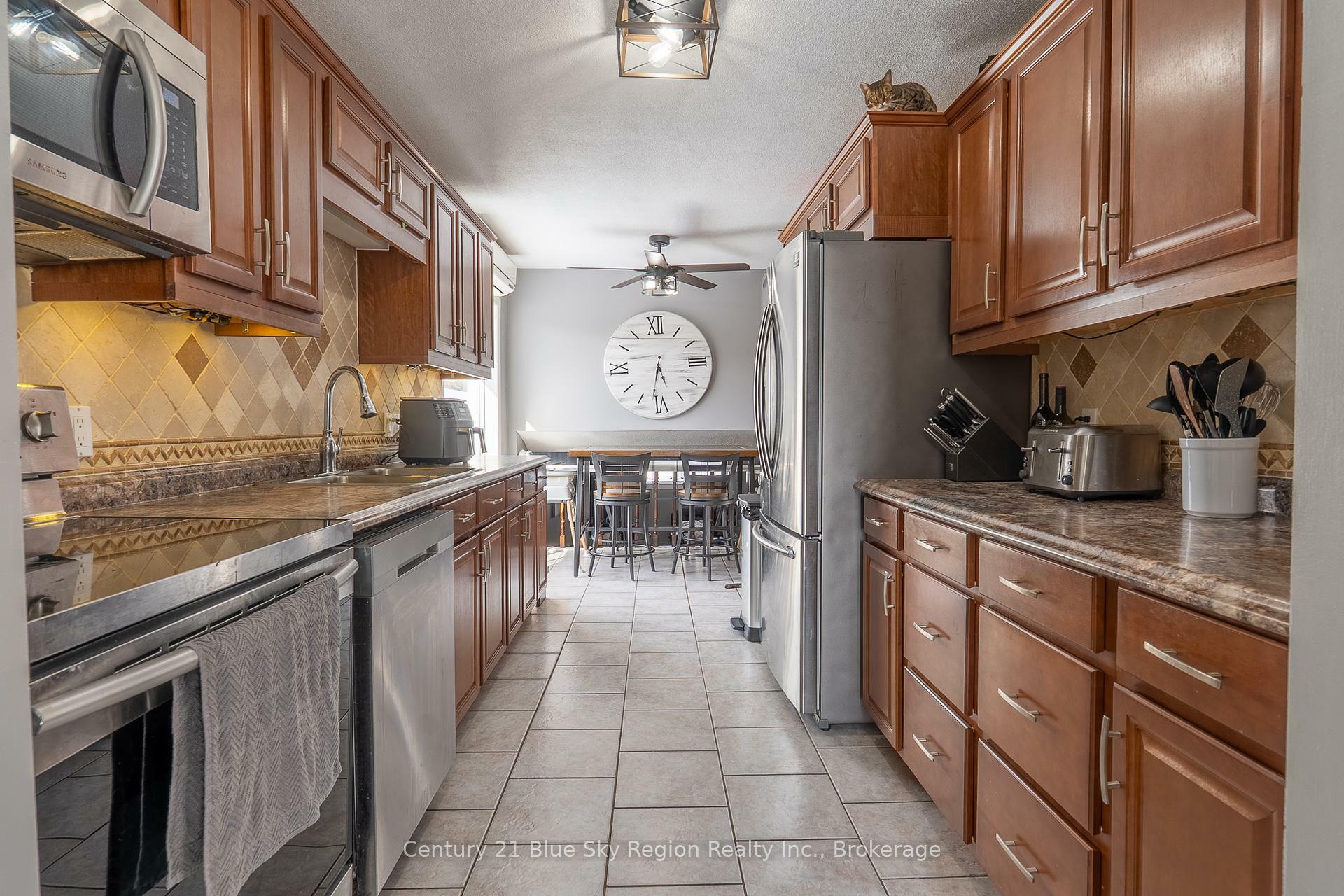 Property Photo: 437 Mageau Street ON P2B 3G5
