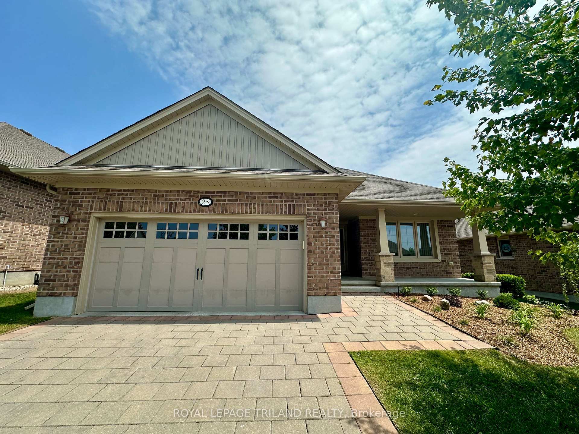 Property Photo: 120 Southgate Parkway 25 ON N5R 0C7