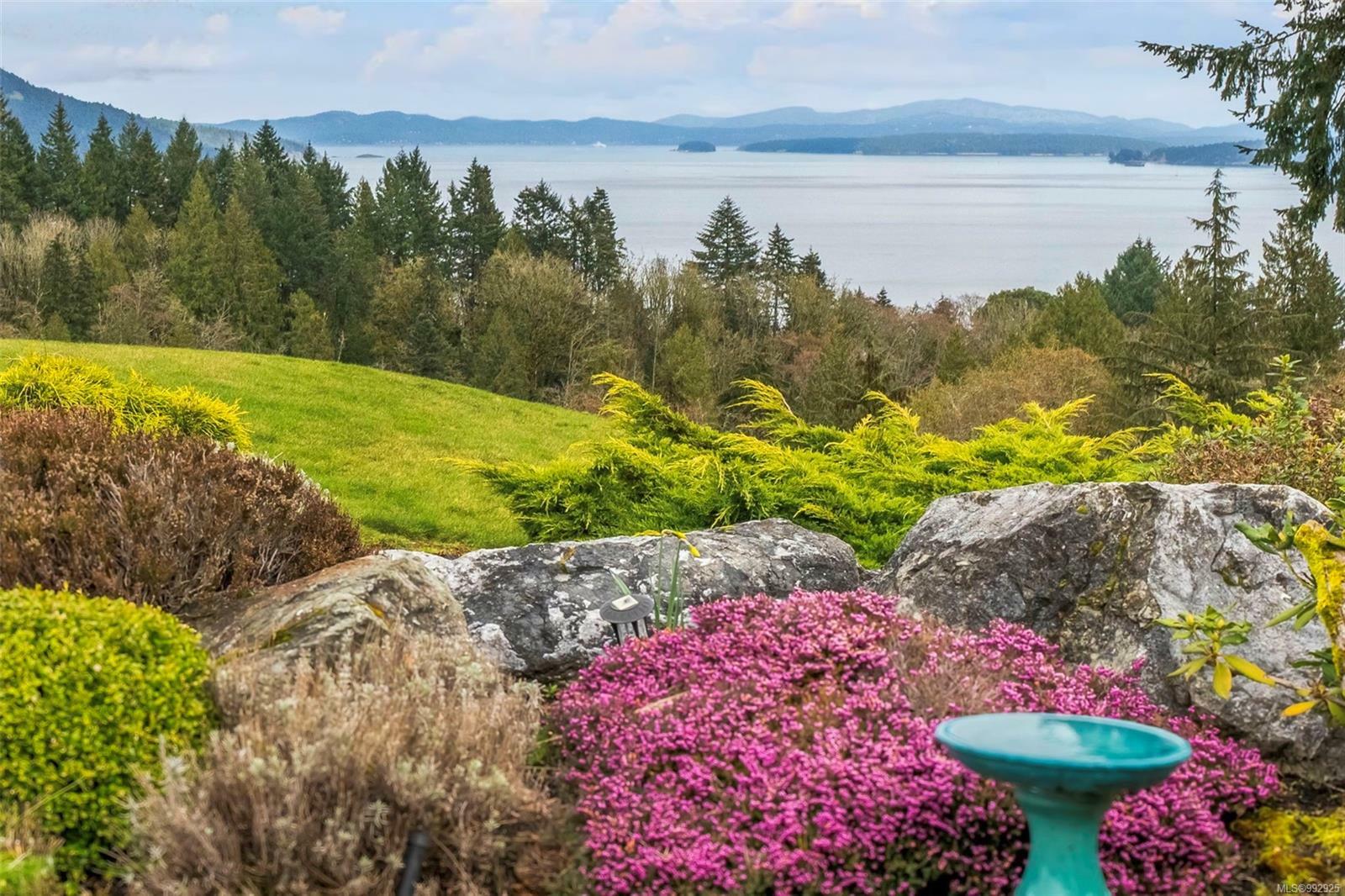 Property Photo: 3449 Arbutus Dr S BC V8H 0K8
