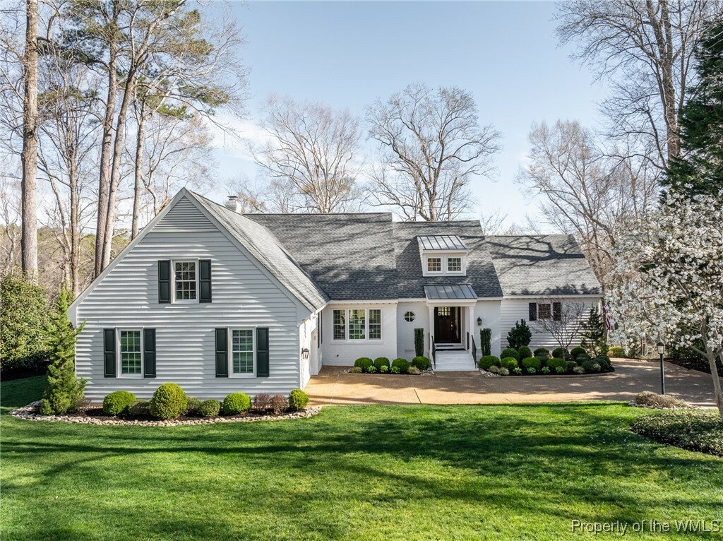Property Photo: 153 Thomas Dale VA 23185