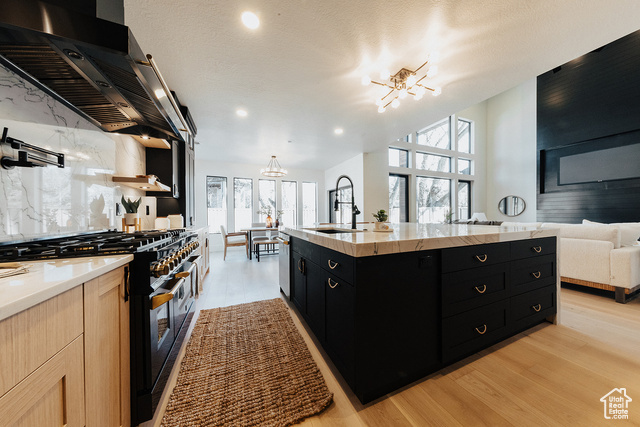 Property Photo: 5251 S 2100 E UT 84117