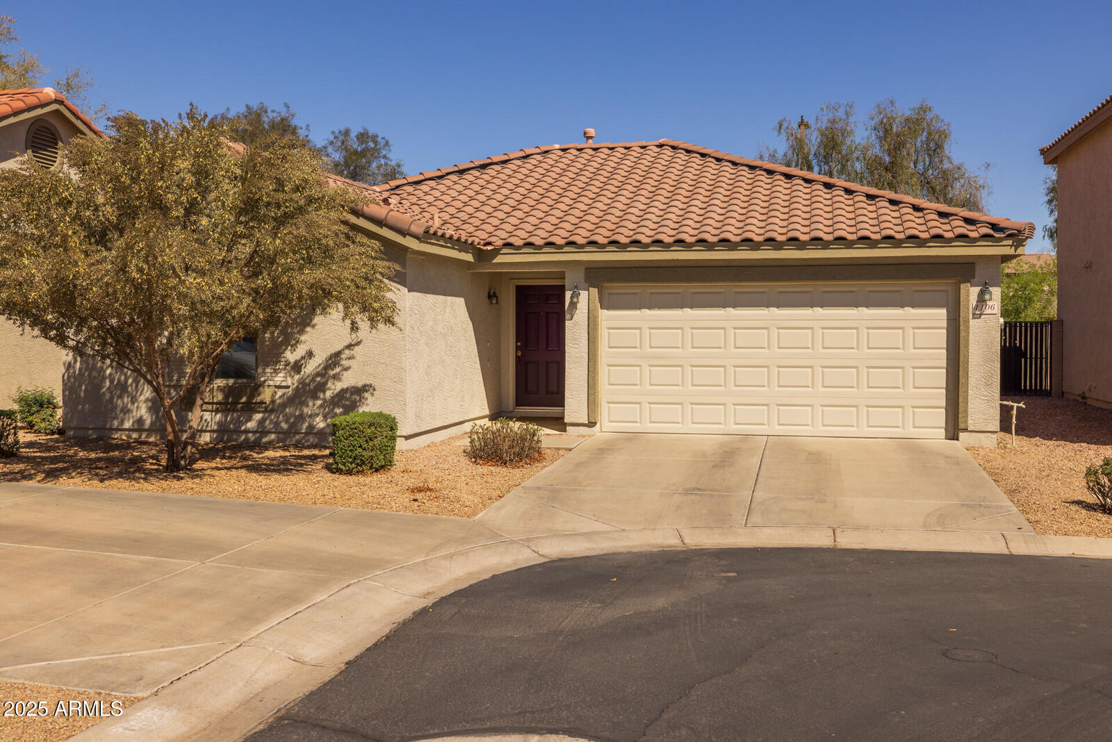 Property Photo:  1106 S Fresno Court  AZ 85286 