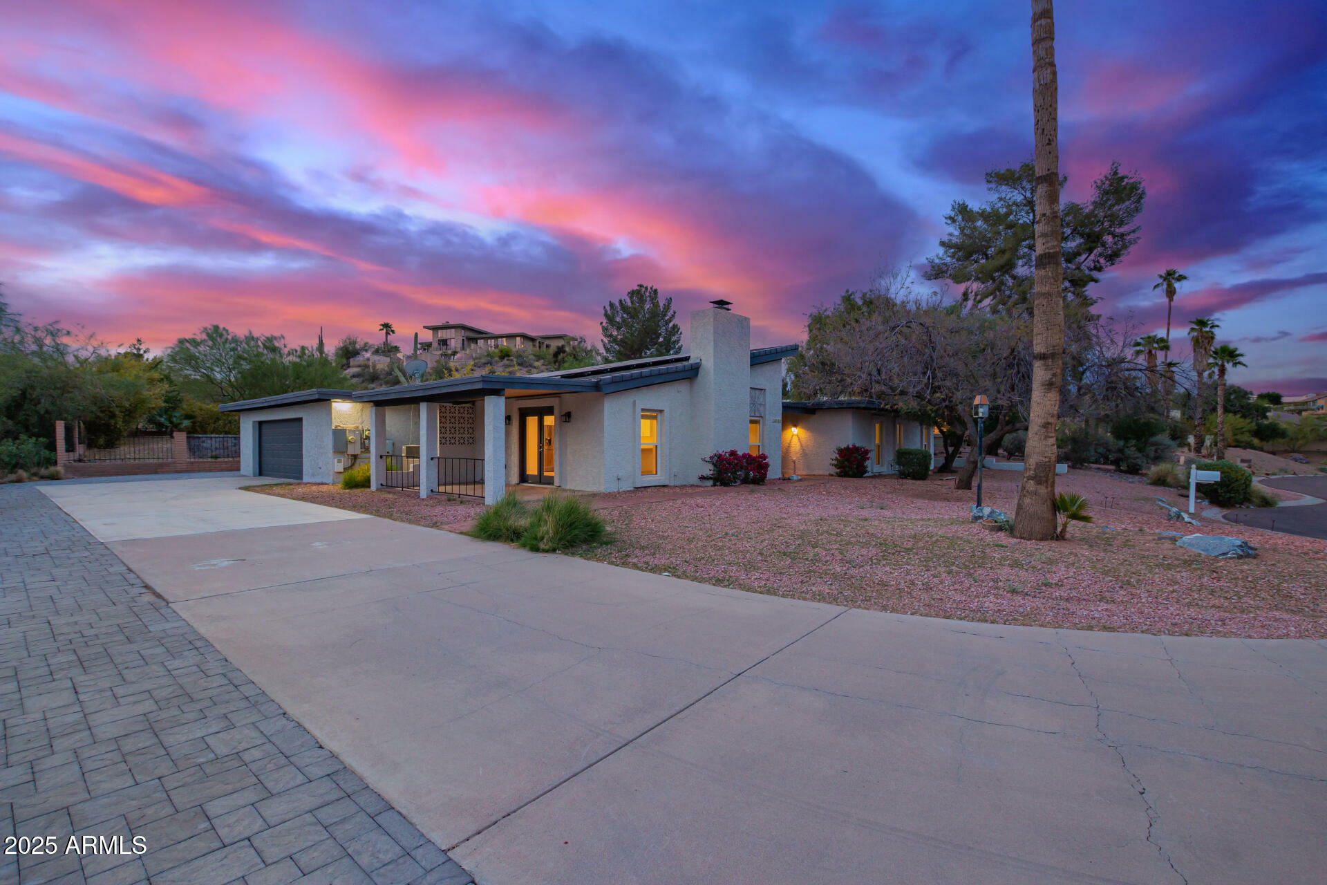 Property Photo: 10804 N Mangrum Court AZ 85268