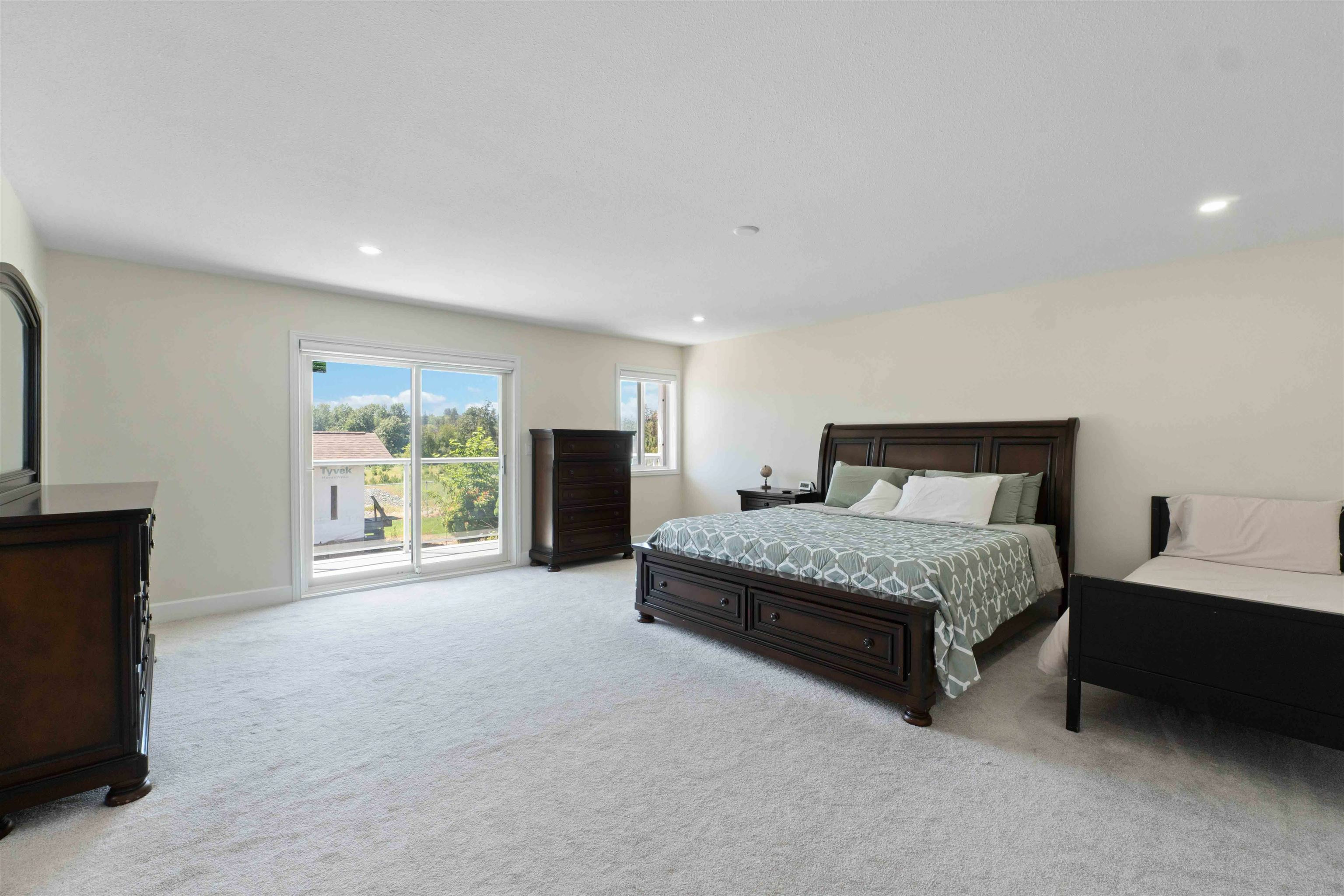 Property Photo: 2615 Lock Street BC V4X 1J6