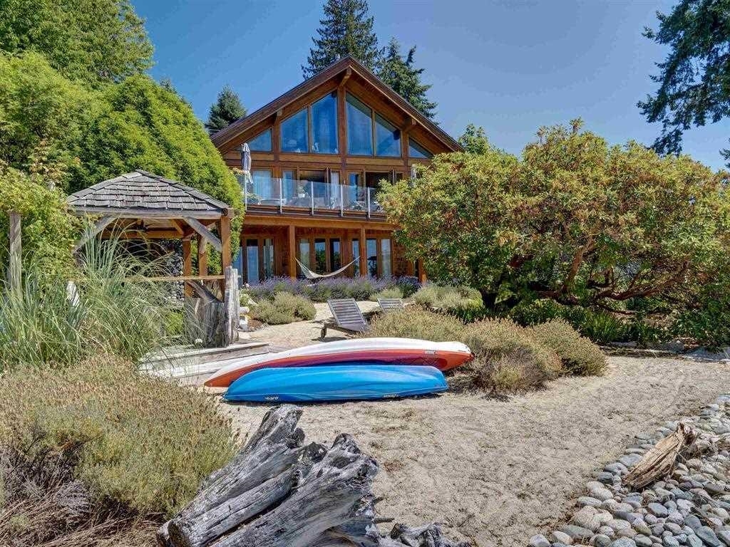 Property Photo: 4865 Sunshine Coast Highway BC V7Z 0B6