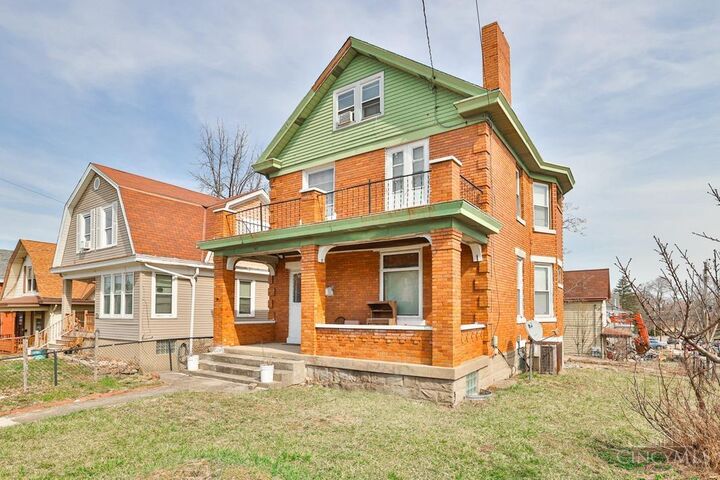 Property Photo:  700 Trenton Avenue  OH 45205 