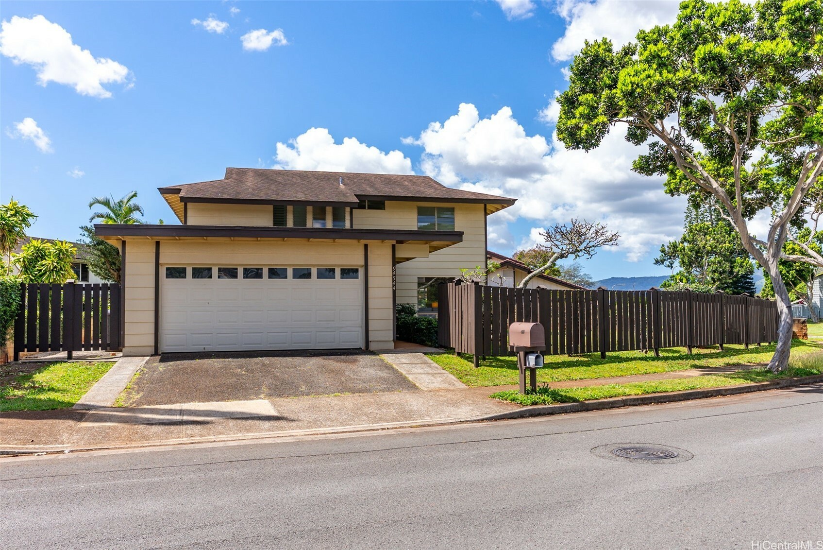 94-544 Alapoai Street  Mililani HI 96789 photo
