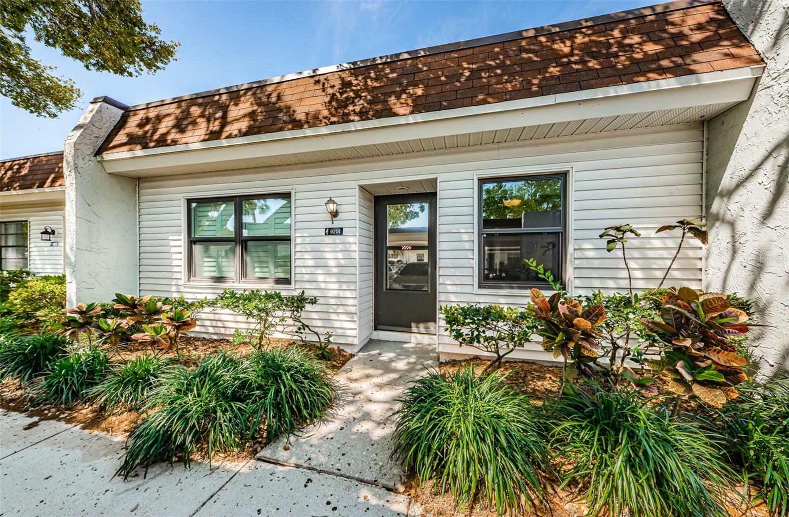 Property Photo: 9214 Mission Oaks Boulevard FL 33776