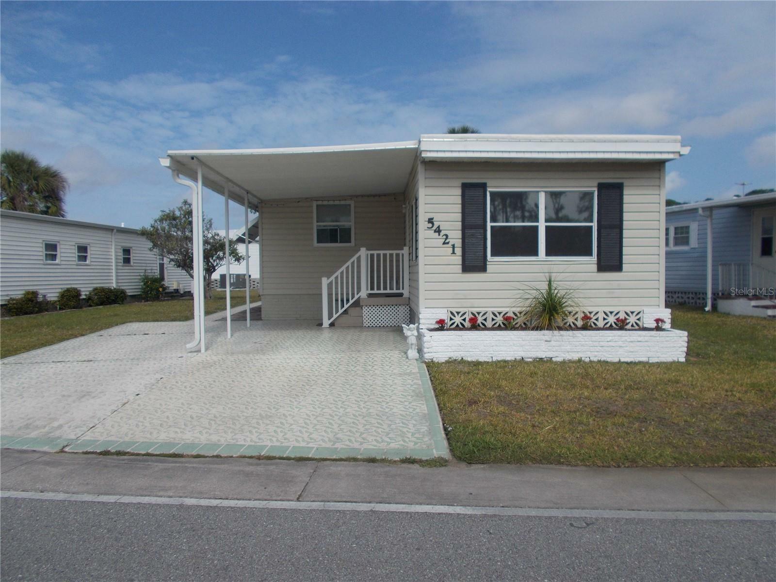 5421 Holiday Park Boulevard  North Port FL 34287 photo
