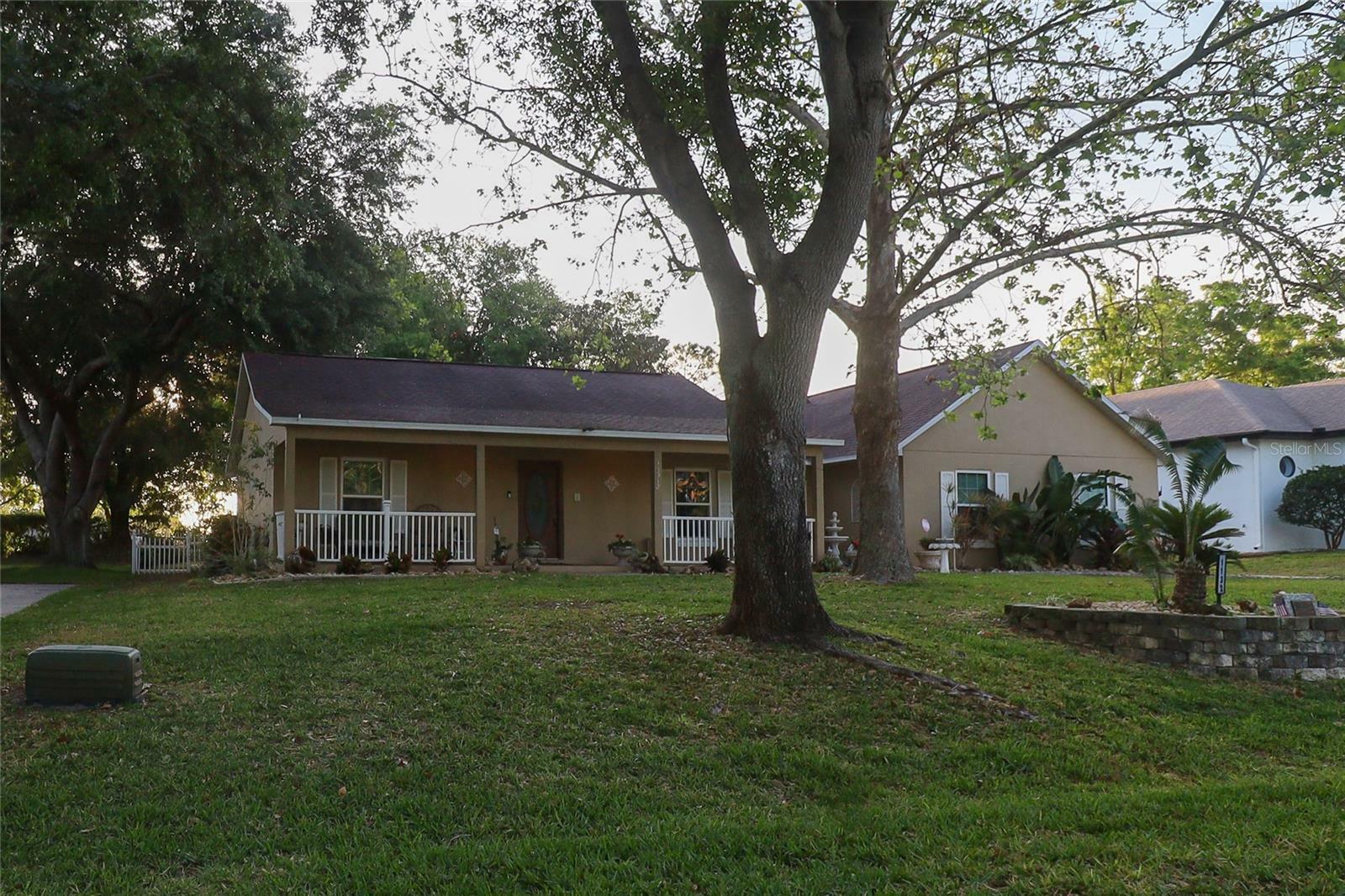 Property Photo: 11312 Haskell Drive FL 34711