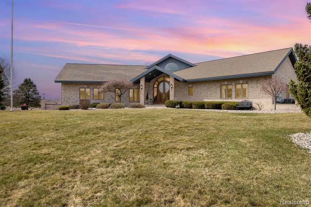 2091 N Thomas Road  Saginaw MI 48609 9321 photo