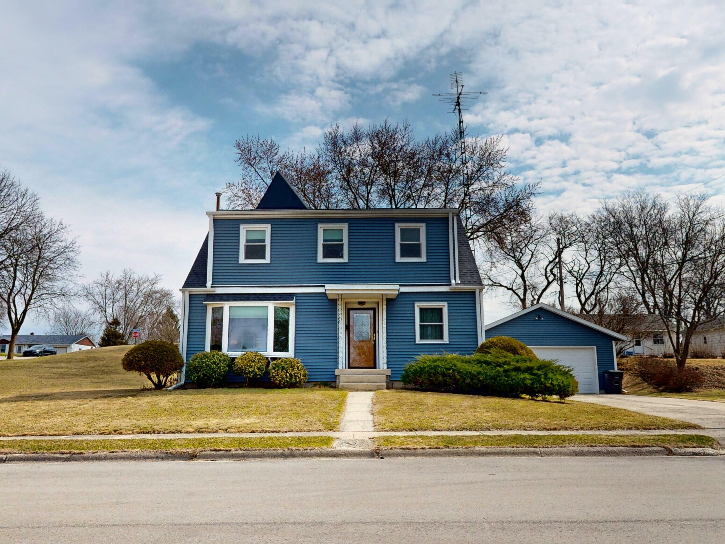 Property Photo: 236 N Cairo Ave WI 53549