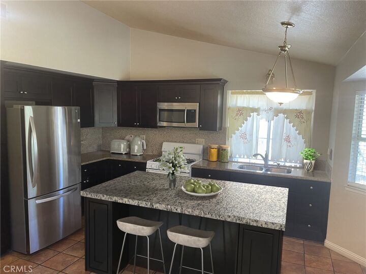 Property Photo: 13288 Nutmeg Street CA 92553