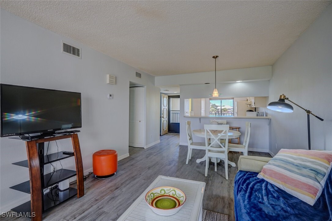 Property Photo: 21440 Bay Village Drive 122 FL 33931